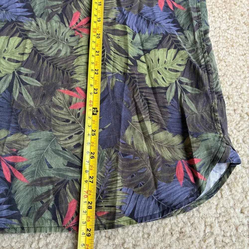 Vince Mens XXL Classic Fit Tropical Vacation Short Sleeve Button Down Shirt